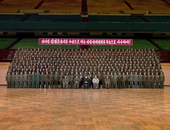 金正恩視察朝鮮空軍訓(xùn)練場 檢查戰(zhàn)斗準(zhǔn)備狀態(tài)